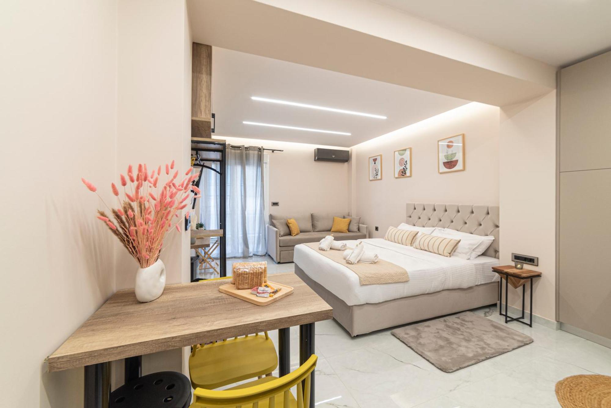 Elite * Loutraki (Corinthia)